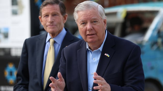 U.S. Senator Lindsey Graham speaks during a press conference in Kyiv, Ukraine. Photo: Viktor Kovalchuk/Global Images Ukraine via Getty Images