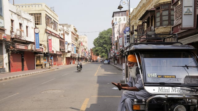 More than 25 crore workers from various industries are anticipated to join the strike, potentially leading to major disruptions in banking, transport, and essential services. (File)