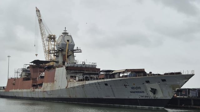 Mahendragiri, a P-17A stealth frigate, is being built at MDL in Mumbai. (HT Photo/Rahul Singh)