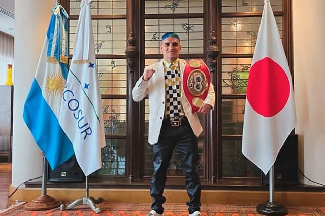 El &#34;Puma&#34; peleará a fin de año por el título mundial unificatorio