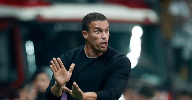 Soccer Football - Super Lig - Besiktas v Fenerbahce - Vodafone Park, Istanbul, Turkey - October 2, 2022 Besiktas coach Valerien Ismael REUTERS/Murad Sezer/File Photo