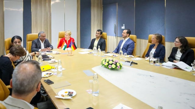 Karnataka's ITBT minister Priyank Kharge with Franziska Giffey, Berlin’s Mayor and Senator for Economic Affairs, and other officials in Bengaluru.