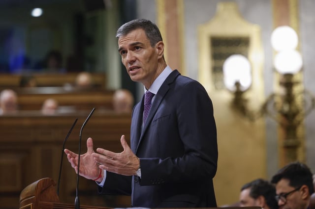 Le premier ministre espagnol Pedro Sanchez a présenté son plan anticorruption, élaboré avec l’OCDE, lors de la séance plénière hebdomadaire du Congrès des députés à Madrid, le 9 juillet 2025.