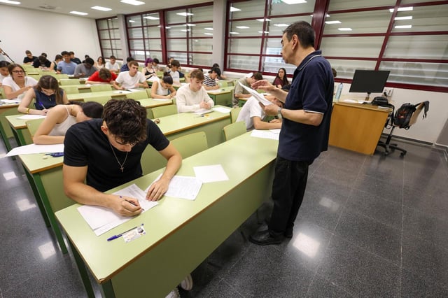 Examen de la PAU en Valencia.