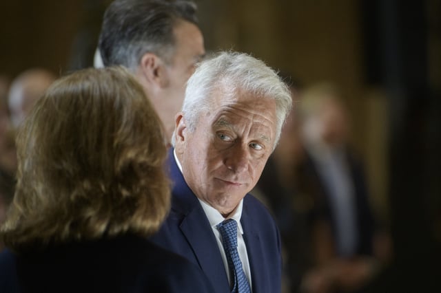Three-time Tour de France winner Greg LeMond talks with his wife Kathy LeMond before being presented with the Congressional Gold Medal during a ceremony at the Capitol, Wednesday, July 9, 2025, in Washington. (AP Photo/Rod Lamkey, Jr.)