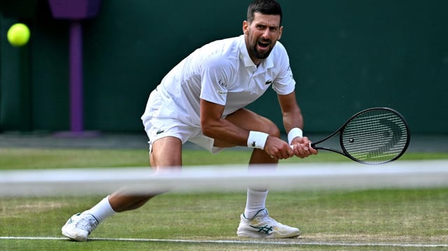Novak Djokovic kämpft sich durch