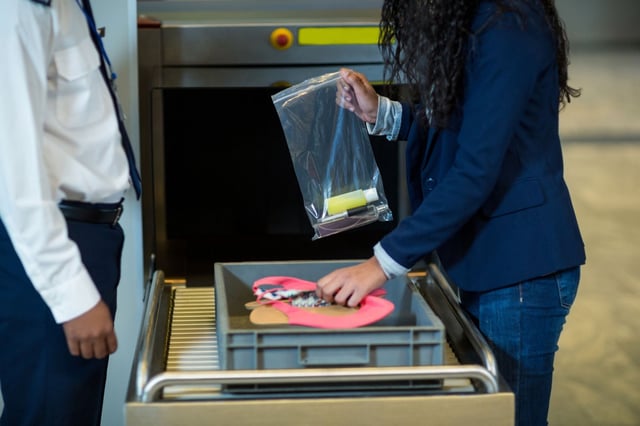 El Departamento de Seguridad Nacional anuncia un cambio en los controles de seguridad de la TSA sobre quitarse los zapatos