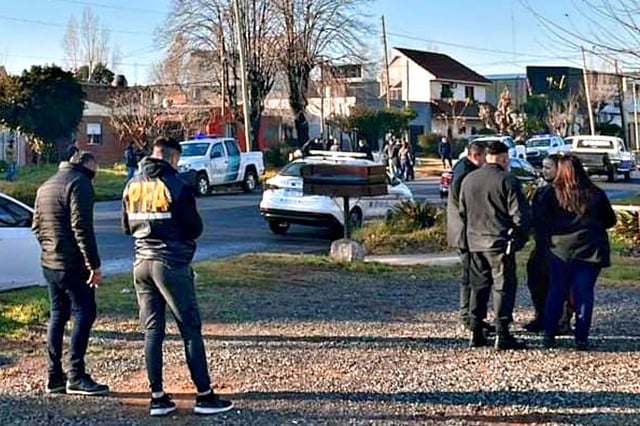Dos efectivos de la Policía Federal mataron a un motochorro cuando le quiso robar el auto