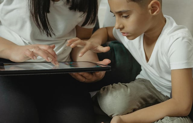 Este impacto puede ser mayor si el menor presenta predisposición a desarrollar conductas psicopáticas o antisociales. Foto: Pexels