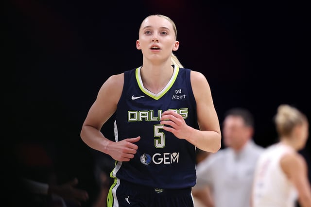 Paige Bueckers #5 of the Dallas Wings in action during the first half against the Phoenix Mercury at PHX Arena on July 07, 2025 in Phoenix, Arizona.