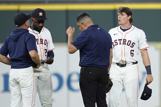 Astros center fielder Jake Meyers (6) was in the starting lineup Wednesday before being removed during pregame warmups and helped off the field by a trainer.