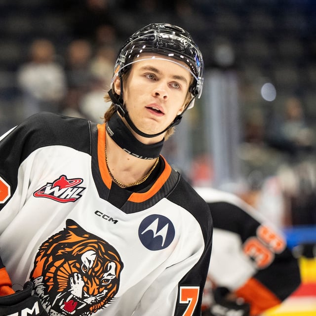 Gavin McKenna had 41 goals and 129 points while leading the Medicine Hat Tigers to the WHL championship last season.