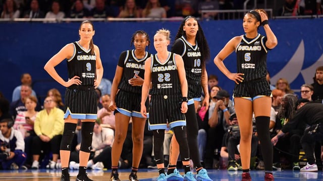 Chicago Sky guard Rebecca Allen (9), guard Ariel Atkins (7), guard Courtney Vandersloot (22), center Kamilla Cardoso (10) and forward Angel Reese (5)