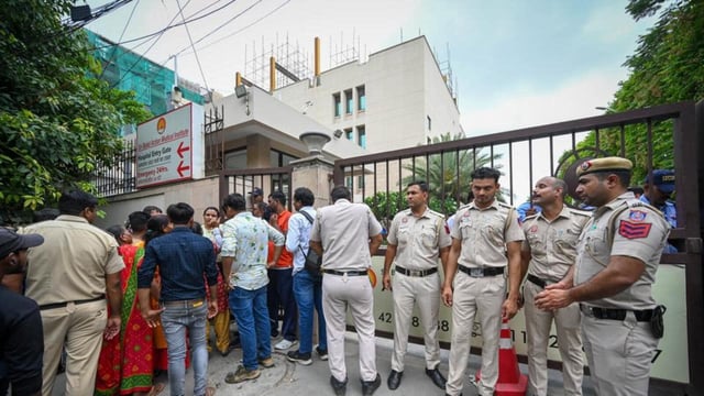 Though the FIR does not name any suspects, a senior police officer said investigations will cover the hospital administration, the private firm, and its supervisors. (Sanchit Khanna/ HT Photo)