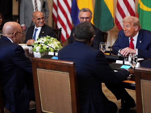 President Donald Trump speaks with African leaders including Senegalese President Bassirou Diomaye Faye, Liberian President Joseph Nyuma Boakai, Bissau-Guinean President Umaro Sissoco EmbalÛ, Mauritanian President Mohamed Ould Ghazouani and Gabonese President Brice Oligui Nguema during a lunch in the State Dining Room of the White House, Wednesday, July 9, 2025, in Washington. (AP Photo/Evan Vucci)