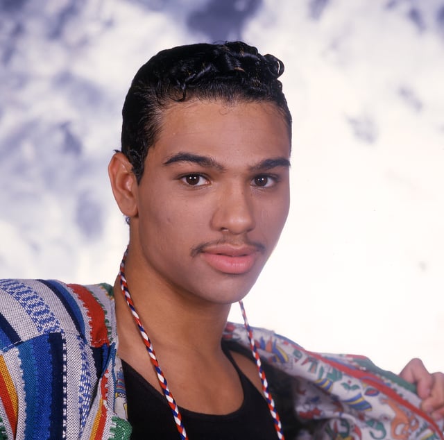 1987: American soul singer Chico DeBarge   (Photo by BSR Agency/Gentle Look via Getty Images)
