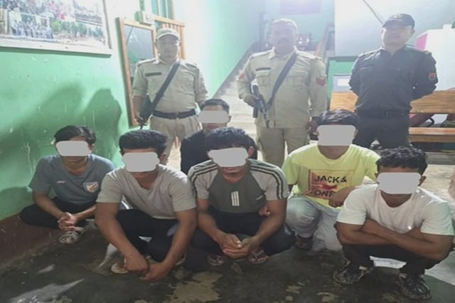 6 Arambai Tengol members held