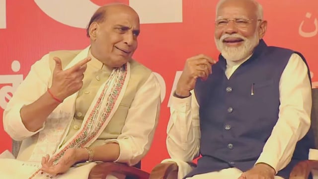 PM Modi greets Rajnath Singh on his birthday (Photo : IANS/@NayakRagini/twitter)