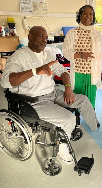 Olubiyi Jibowu, 57, had his leg amputated after his leg went into sepsis following a pedicure. 