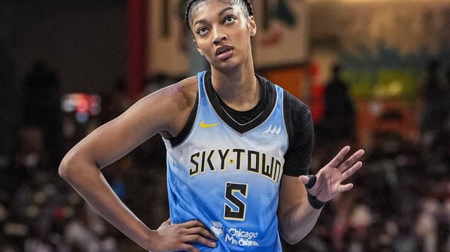 Chicago Sky star Angel Reese
