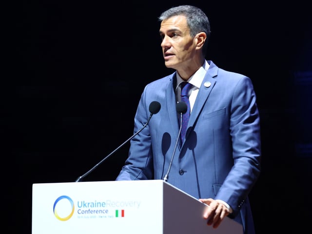 El presidente del gobierno de España, Pedro Sánchez, complicado por los escándalos de corrupción en su partido. Foto: EFE   
