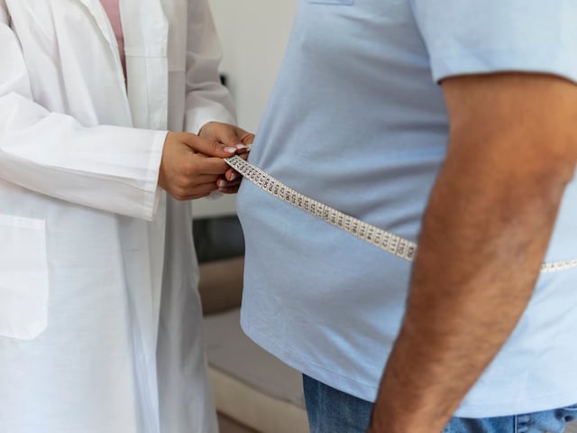 El foco no debería estar en los perjuicios del sobrepeso sino en los beneficios del plan de descenso. Foto Shutterstock.