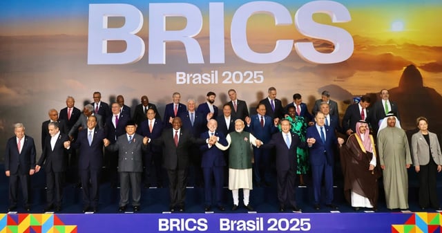 Decenas de países siguen deseando unirse al bloque, a pesar de sus escasos avances. El Presidente Trump prometió aranceles más altos a los países BRICS que se sumen a los planes de desafiar la hegemonía de Estados Unidos. Foto: X @PresidenciaCuba