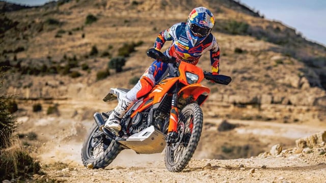 2025 KTM 390 Enduro R