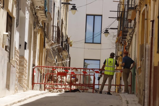La vivienda derrumbada, en la calle Santa Lucía de Ontinyent.