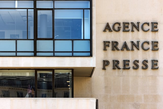 L’AFP souffre d’une «dégradation durable» de ses perspectives financières liée à la crise mondiale des médias, bousculés par les nouveaux usages du numérique et l’intelligence artificielle (IA).