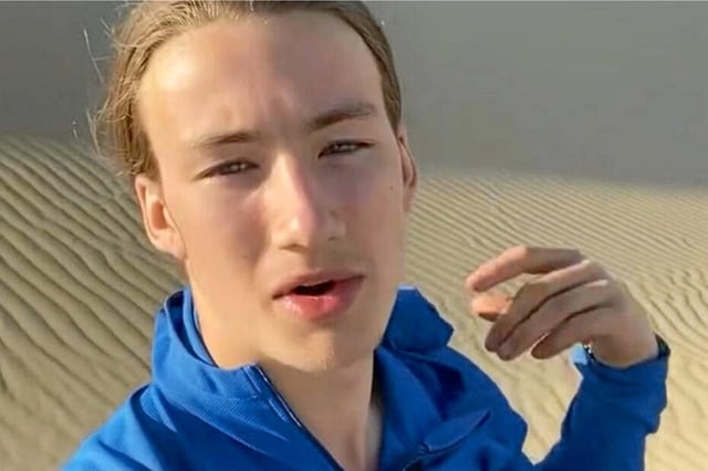 Le touriste français Lennart Monterlos lors d'une de ses vidéos en Iran postées sur son compte Instagram.
