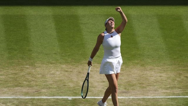 Amanda Anisimova of the US. (AP)