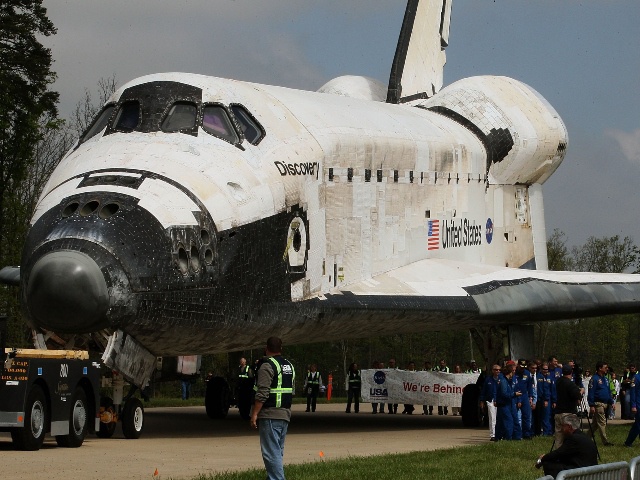 Space Shuttle Discovery in Virginia