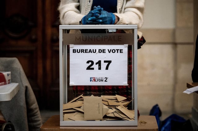 Jeudi 10 juillet, le Parlement a adopté définitivement la réforme du mode de scrutin aux élections municipales de Paris, Lyon et Marseille.