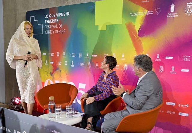 Samantha Hudson, María Guerra y Fernández Lores.