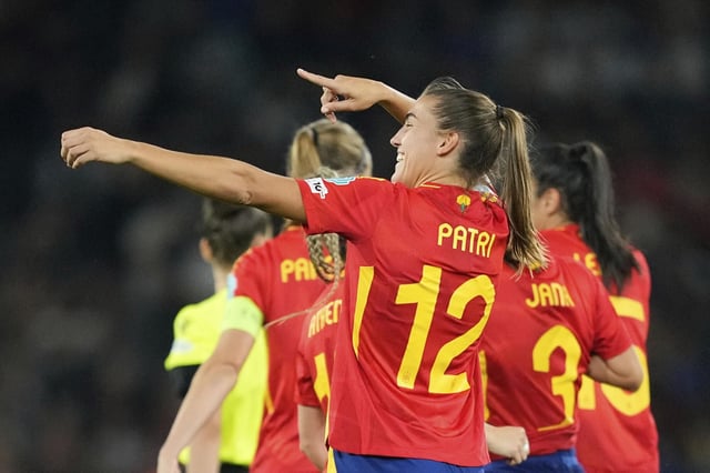 Patri Guijarro celebrando el gol ante Italia.