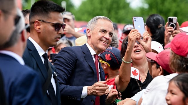 Prime Minister Mark Carney has put his financial assets into a blind trust, meaning he no longer has control over them.