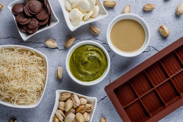 La combinación de pistacho, tahini y masa kataifi es la clave del éxito