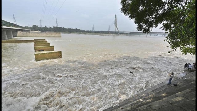 Other points discussed at the conference included waste management, correlation of groundwater to Yamuna’s water, and real-time monitoring of environmental flow of the river. (Sanjeev Verma/HT PHOTO)