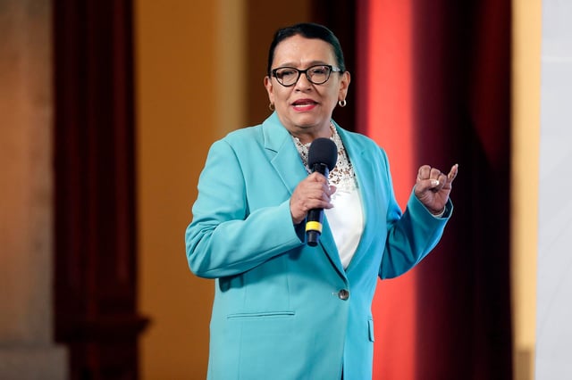 Rosa Icela Rodríguez alertó sobre la baja fecundidad y el aumento en la esperanza de vida en México. También advirtió sobre los embarazos infantiles y sus vínculos con la violencia sexual y pobreza. EFE/ Isaac Esquivel