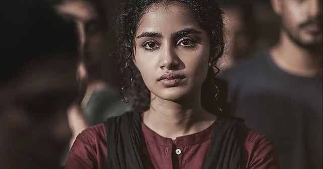 Image of Anupama Parameswaran facing the camera