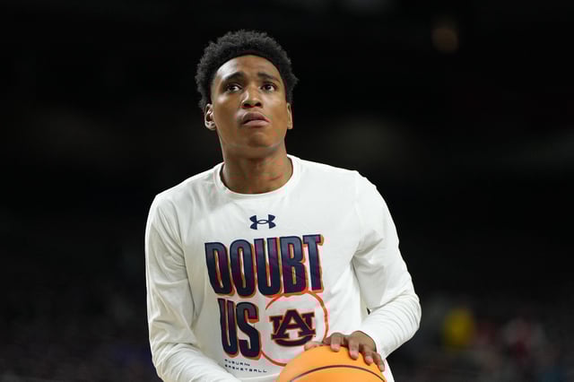 Apr 5, 2025; San Antonio, TX, USA; Auburn Tigers guard Tahaad Pettiford (0) warms up before a semifinal of the men's 2025 NCAA tournament against the Florida Gators at Alamodome. Mandatory Credit: Bob Donnan-Imagn Images/File Photo