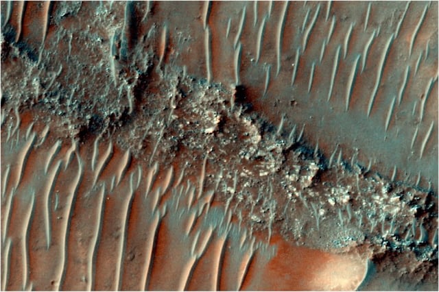 Credit: NASA/JPL/University of Arizona
