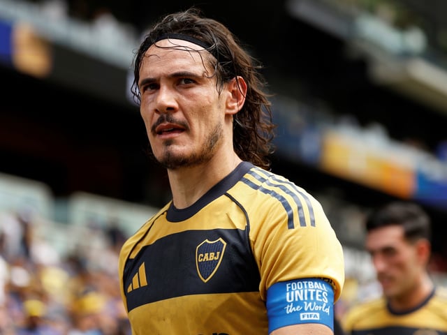 Boca Juniors' Edinson Cavani walks off the field at the end of the first half of the Club World Cup Group C soccer match between Auckland City and Boca Juniors in Nashville, Tenn., Tuesday, June 24, 2025. (AP Photo/Johnnie Izquierdo)