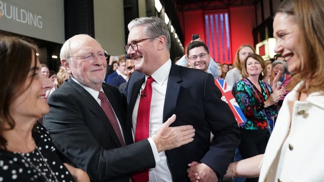 The former Labour leader Lord Kinnock congratulating Sir Keir Starmer on his election victory last year