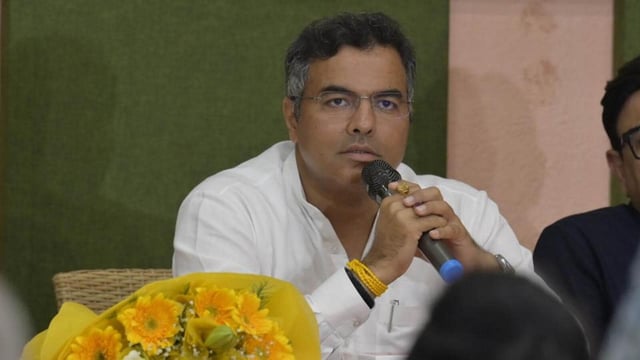 Delhi PWD minister Parvesh Verma (RAJ K RAJ /HT PHOTO)