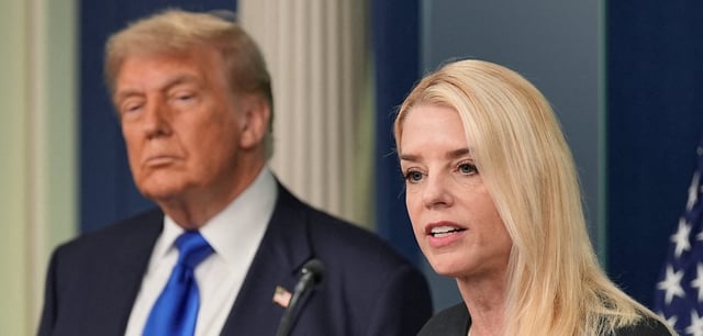 Justizministerin Pam Bondi und US-Präsident Donald Trump