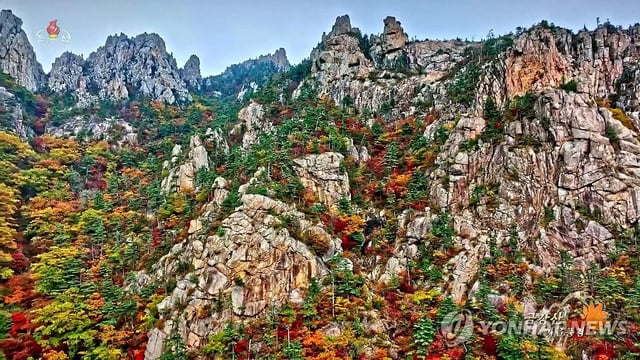 This file photo, released by the North Korean state television station Korean Central TV on Oct. 24, 2023, shows the autumn foliage at Mount Kumgang. (For Use Only in the Republic of Korea. No Redistribution) (Yonhap)