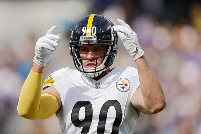 T.J. Watt #90 of the Pittsburgh Steelers reacts during the first quarter against the Los Angeles Rams at SoFi Stadium on October 22, 2023 in Inglewood, California.