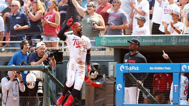 Byron Buxton of the Minnesota Twins celebrates hitting for the cycle during a curtain call in the seventh inning against the Pittsburgh Pirates at Target Field on Saturday, July 12, 2025, in Minneapolis. (David Berding/Getty Images/TNS)